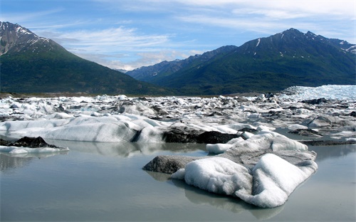 赣州旅游局在什么地方，江西赣州有哪些旅游胜地